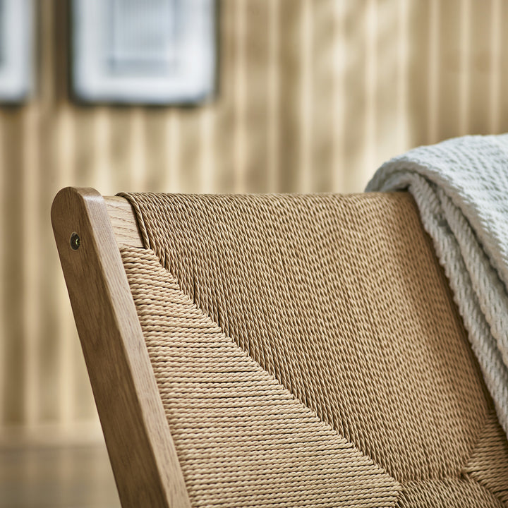 Skagen oak lounge chair with rattan